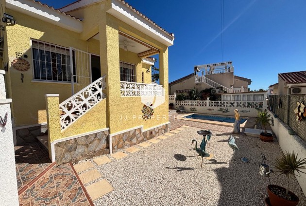 Resale - Villa -
Ciudad Quesada - Costa Blanca