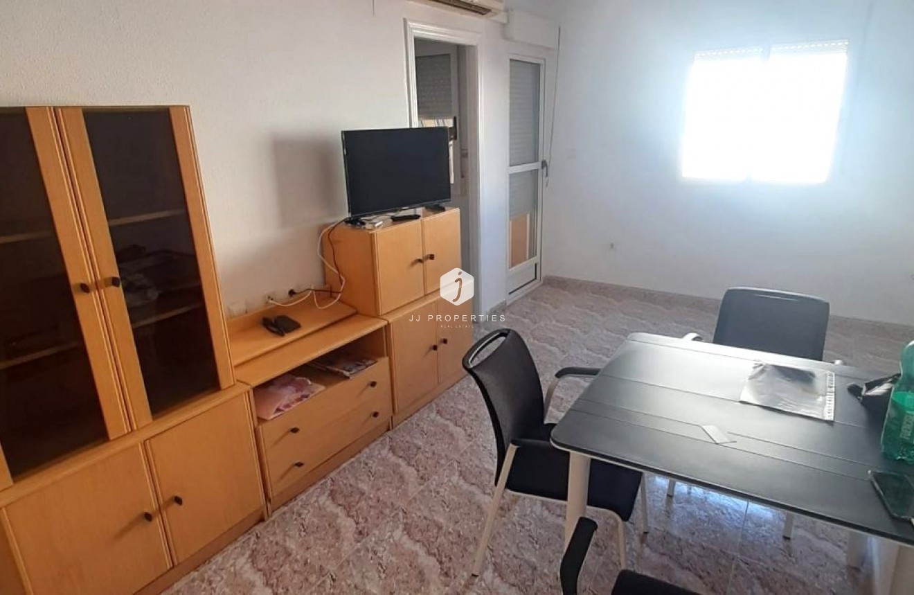 Resale - Apartment / flat -
Torrevieja - Costa Blanca