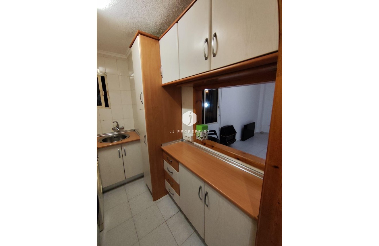 Aus zweiter Hand - Wohnung -
Torrevieja - La Siesta - El Salado - Torreta