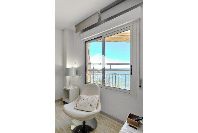 Segunda mano - Apartamento / piso -
Torrevieja - Playa del Cura