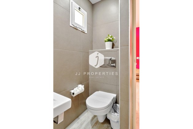 Segunda mano - Apartamento / piso -
Torrevieja - Playa del Cura