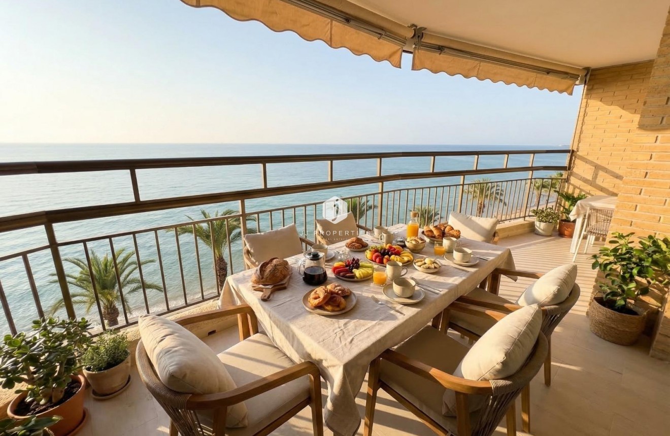 Segunda mano - Apartamento / piso -
Torrevieja - Playa del Cura