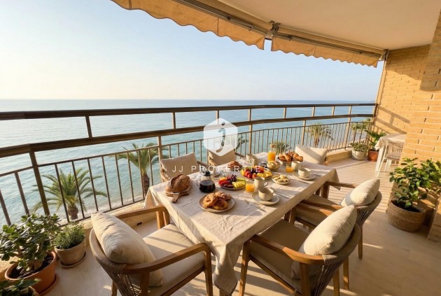 Segunda mano - Apartamento / piso -
Torrevieja - Playa del Cura