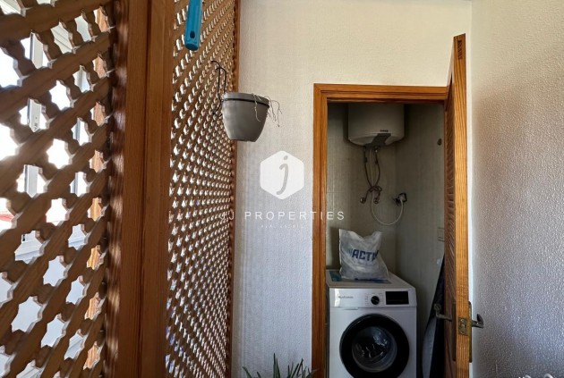 Segunda mano - Apartamento / piso -
Torrevieja - Centro