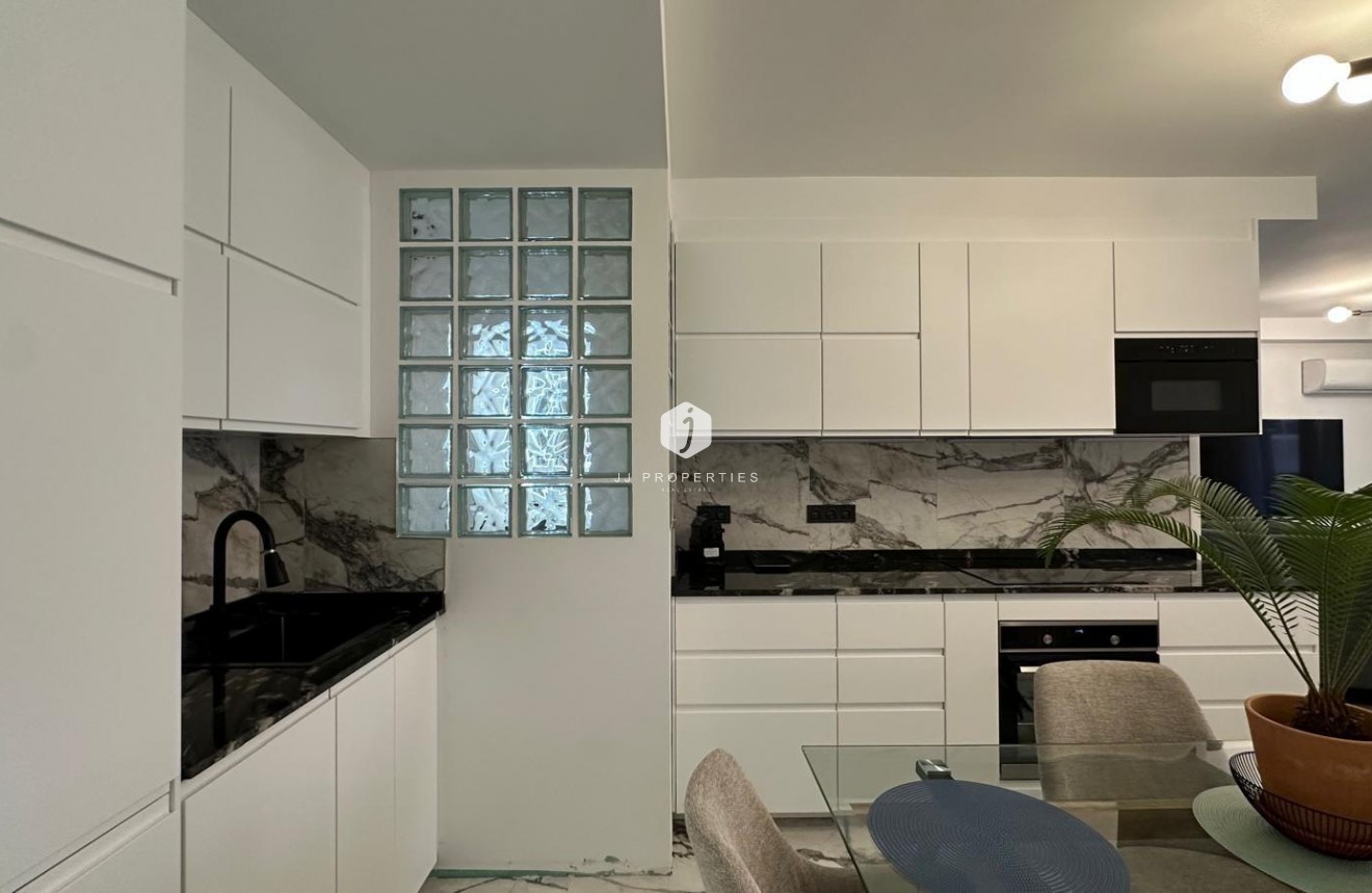 Segunda mano - Apartamento / piso -
Torrevieja - Playa del Cura