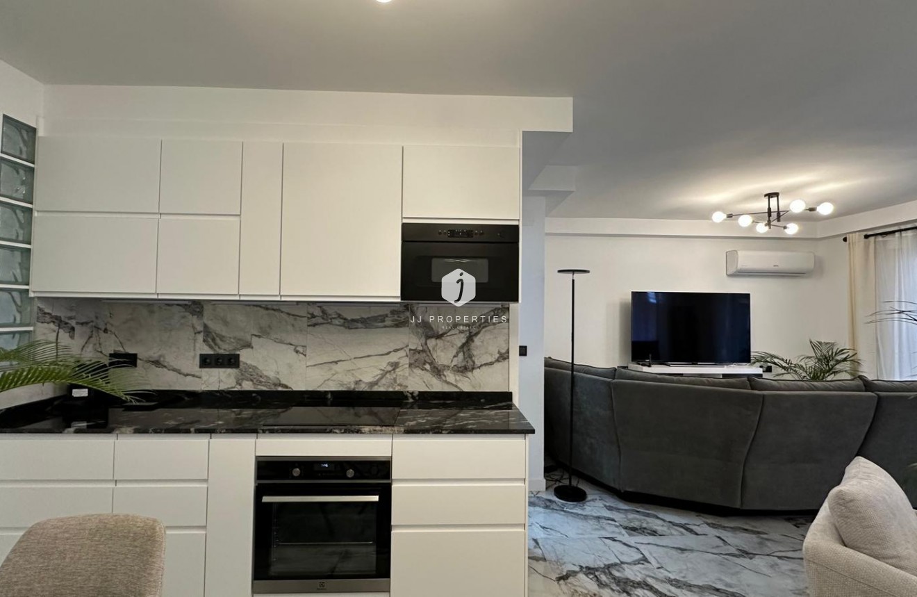 Segunda mano - Apartamento / piso -
Torrevieja - Playa del Cura