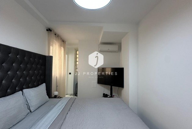 Segunda mano - Apartamento / piso -
Torrevieja - Playa del Cura