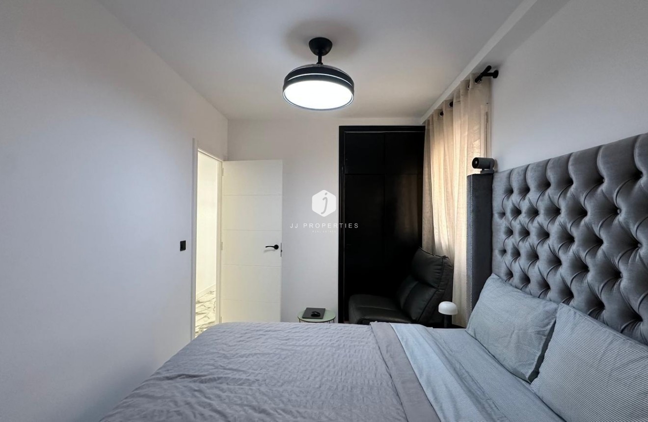 Segunda mano - Apartamento / piso -
Torrevieja - Playa del Cura