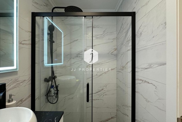 Segunda mano - Apartamento / piso -
Torrevieja - Playa del Cura