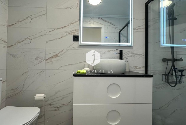 Segunda mano - Apartamento / piso -
Torrevieja - Playa del Cura