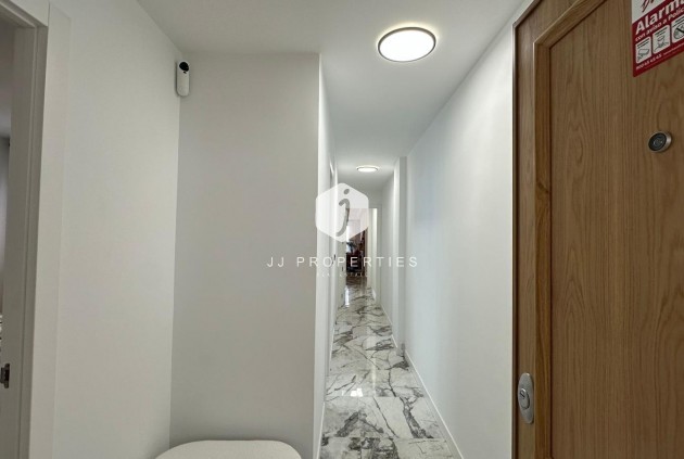 Segunda mano - Apartamento / piso -
Torrevieja - Playa del Cura