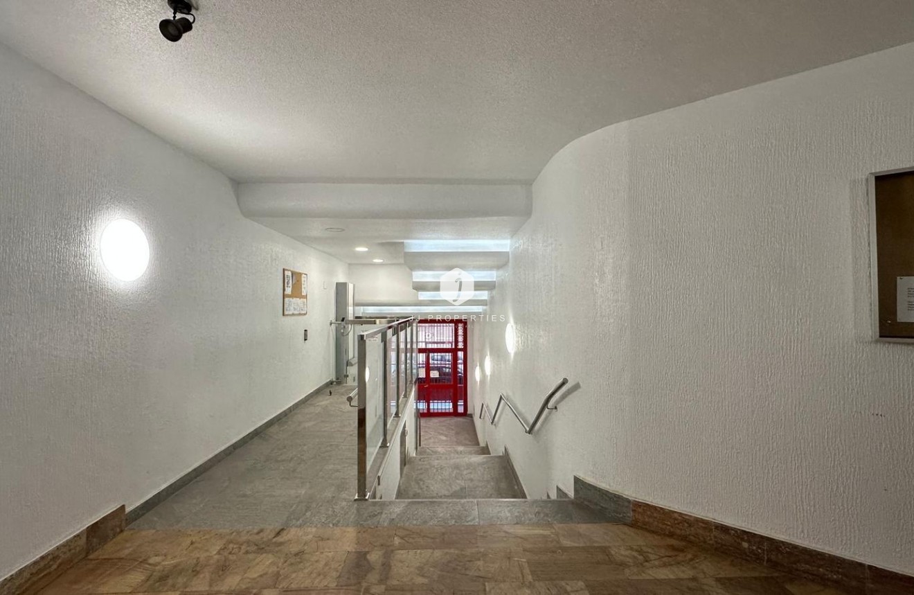 Segunda mano - Apartamento / piso -
Torrevieja - Playa del Cura