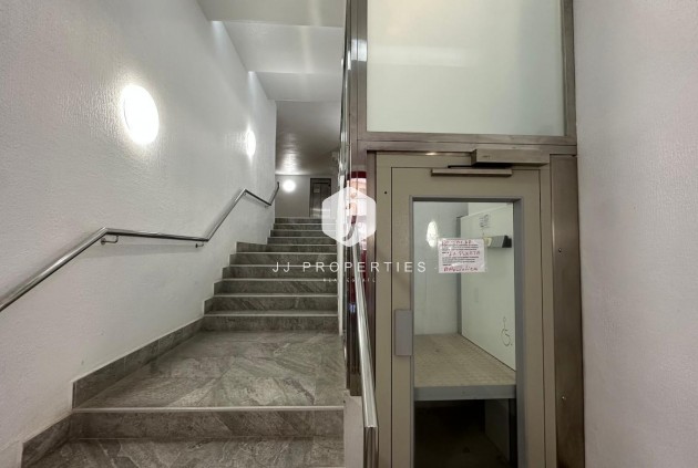 Segunda mano - Apartamento / piso -
Torrevieja - Playa del Cura