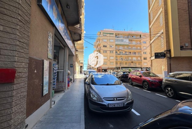 Segunda mano - Apartamento / piso -
Torrevieja - Playa del Cura