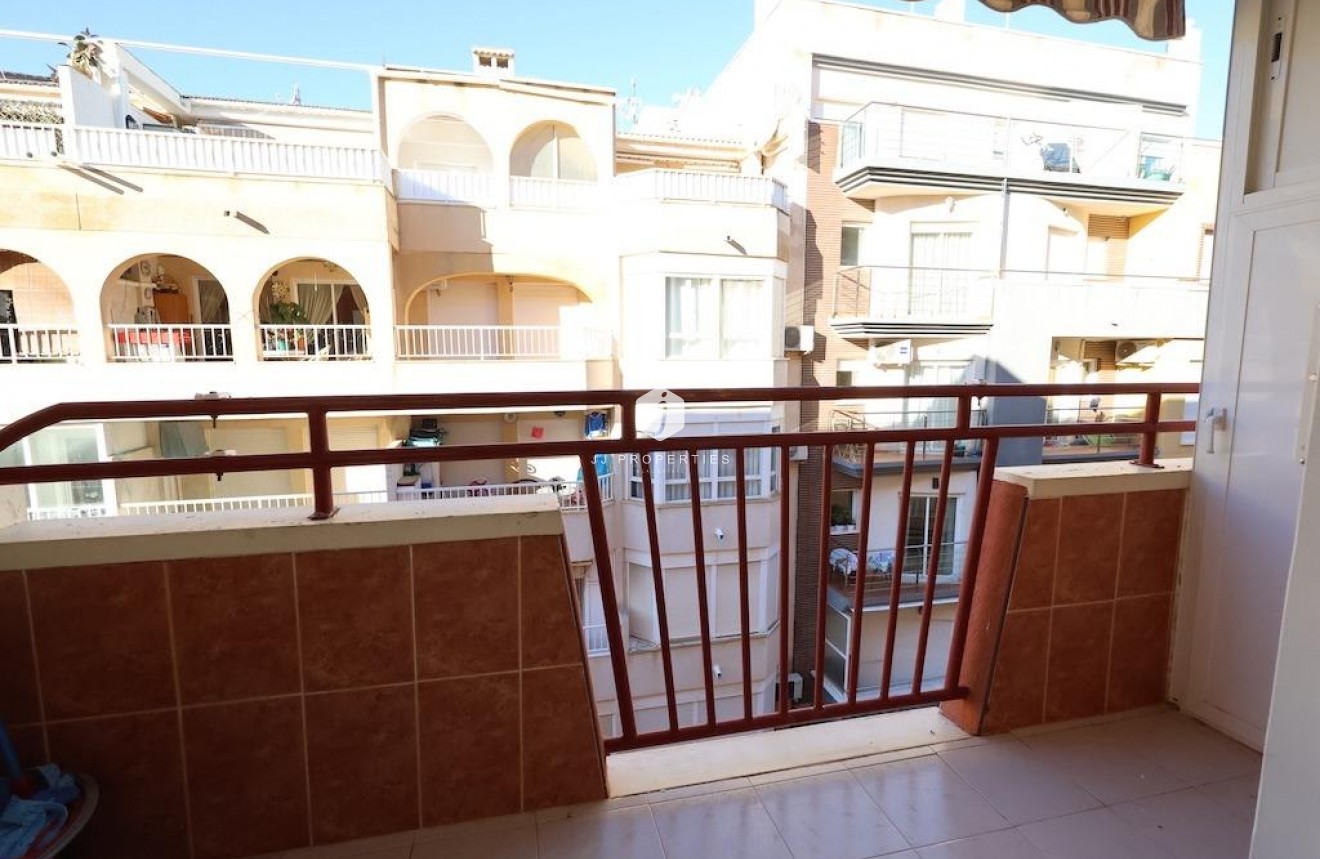 Resale - Apartment / flat -
Torrevieja - Costa Blanca