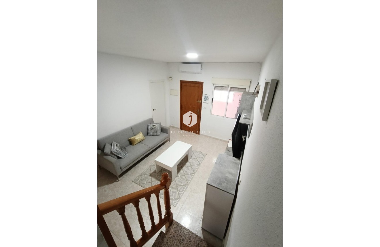 D'occasion - Chalet -
Torrevieja - Torretas