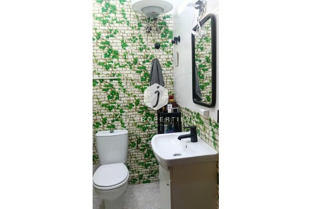 D'occasion - Chalet -
Torrevieja - Torretas