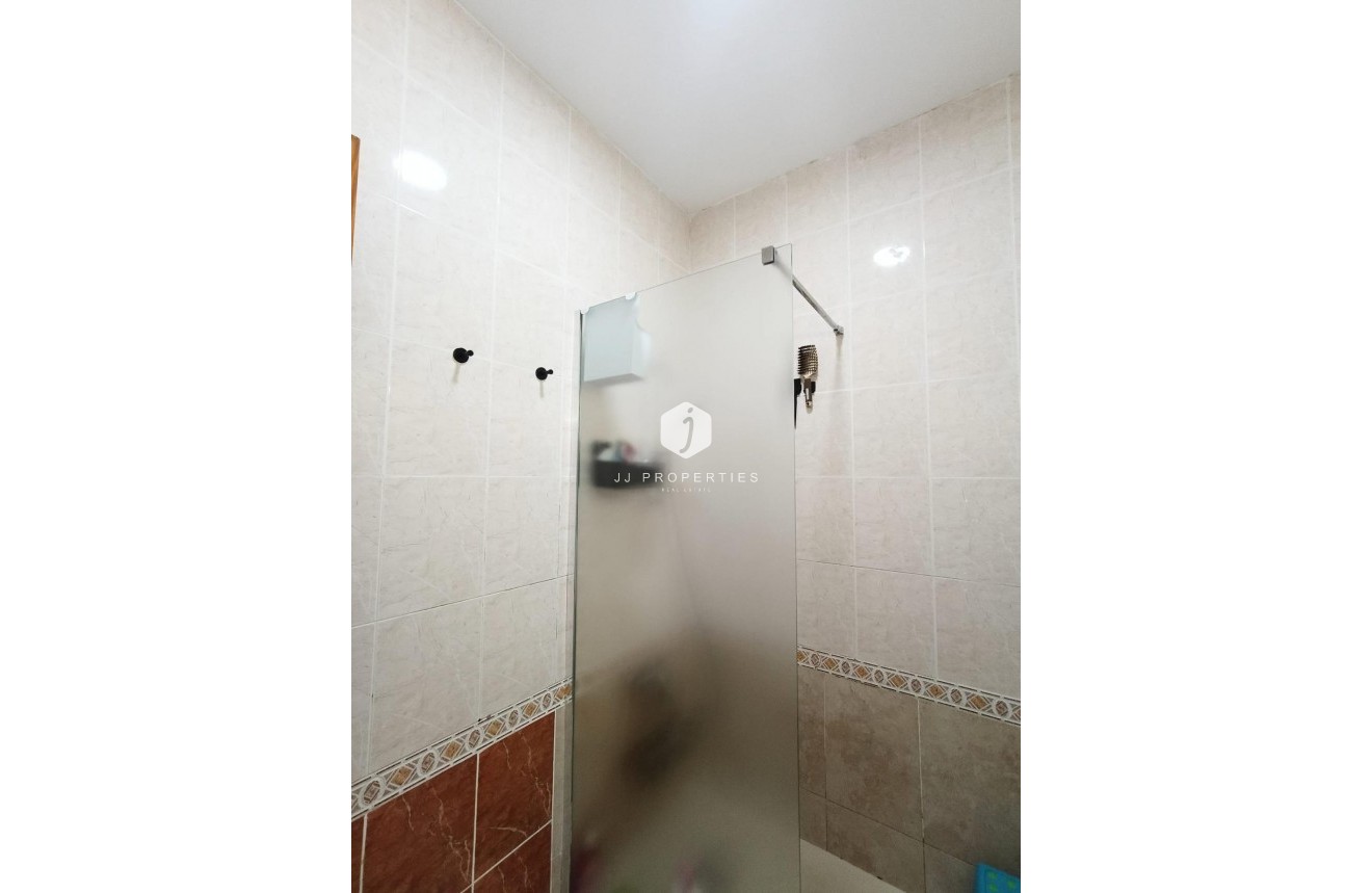 D'occasion - Chalet -
Torrevieja - Torretas