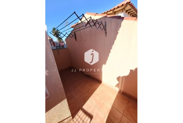 D'occasion - Chalet -
Torrevieja - Torretas