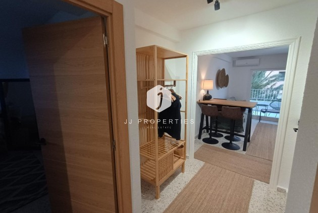 Resale - Apartment / flat -
Guardamar del Segura - Urbanizaciones