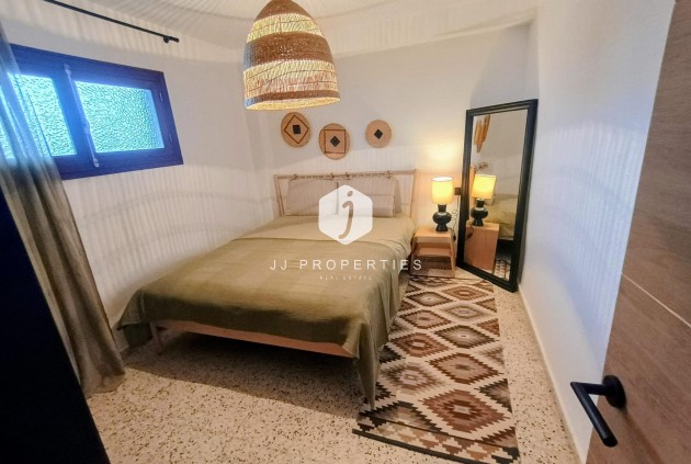 Resale - Apartment / flat -
Guardamar del Segura - Urbanizaciones