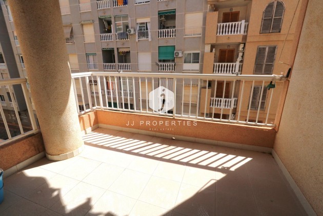 Resale - Apartment / flat -
Torrevieja - Acequion