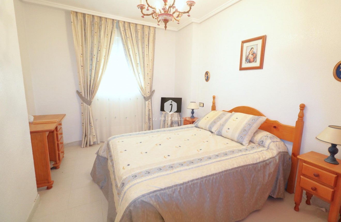 Resale - Apartment / flat -
Torrevieja - Acequion