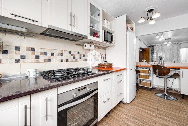 Tweedehands - Chalet -
Torrevieja - Calas blanca