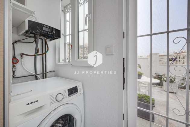 Tweedehands - Chalet -
Torrevieja - Calas blanca