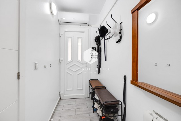 Tweedehands - Chalet -
Torrevieja - Calas blanca