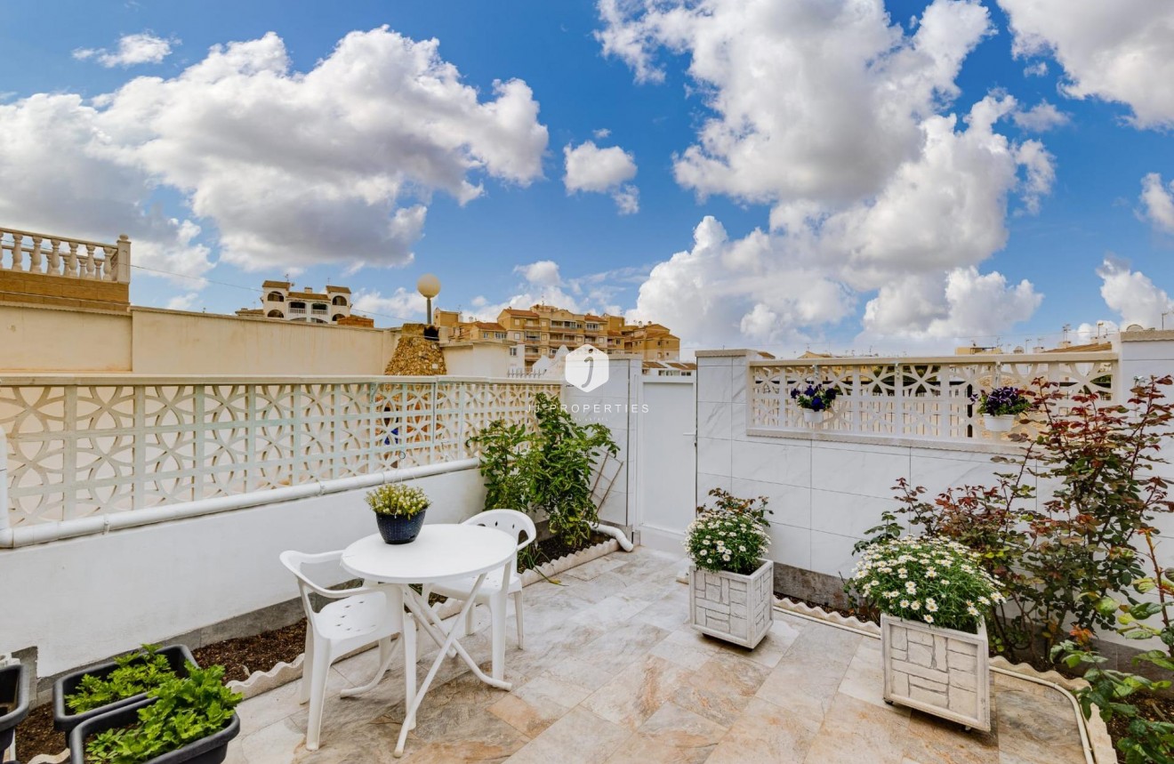 Tweedehands - Chalet -
Torrevieja - Calas blanca