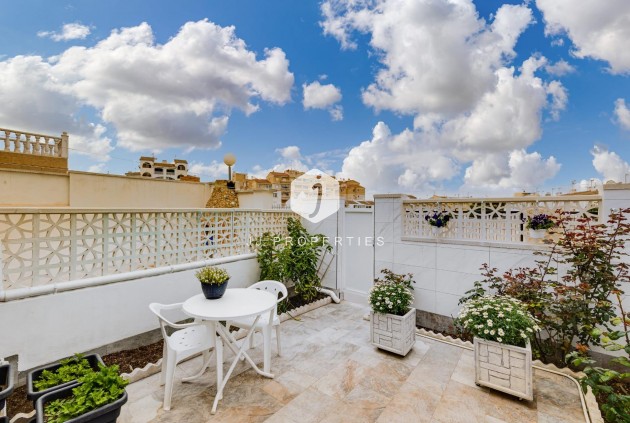 Tweedehands - Chalet -
Torrevieja - Calas blanca