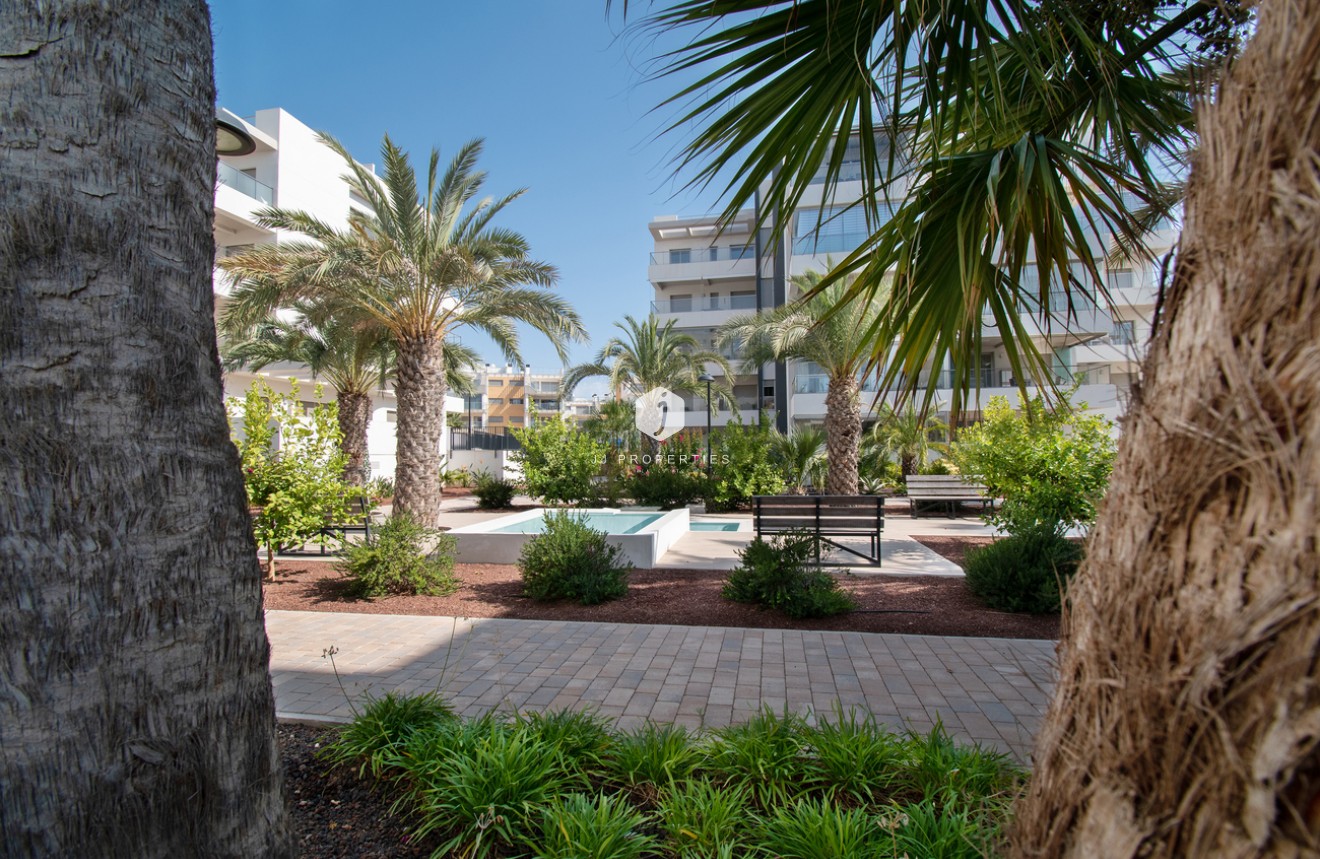 Resale - Apartment / flat -
Orihuela Costa - Los Dolses