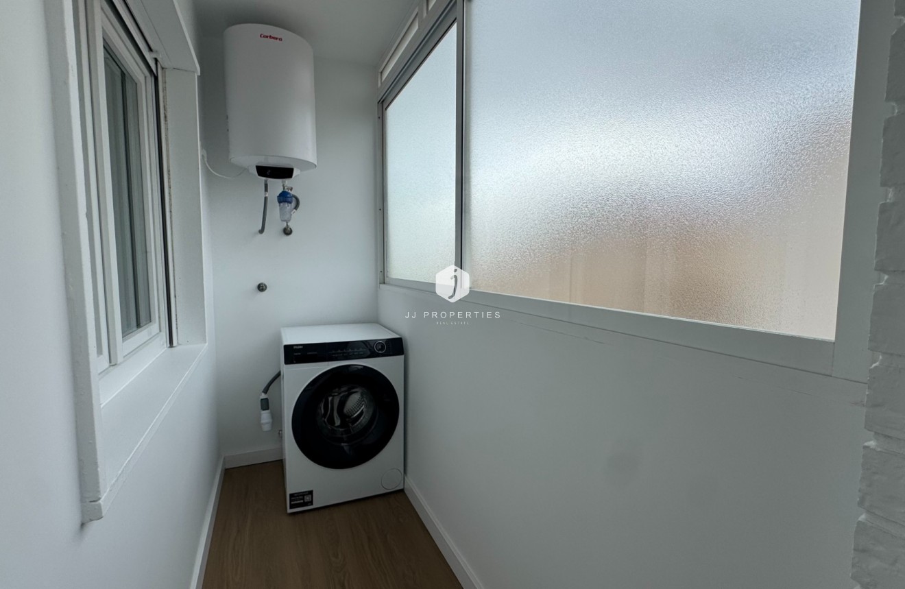 Tweedehands - Appartement / flat -
Torrevieja - Costa Blanca