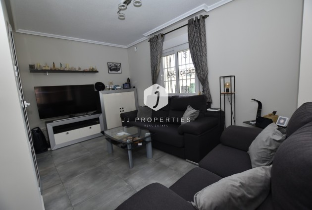 D'occasion - Villa -
Orihuela Costa - Costa Blanca