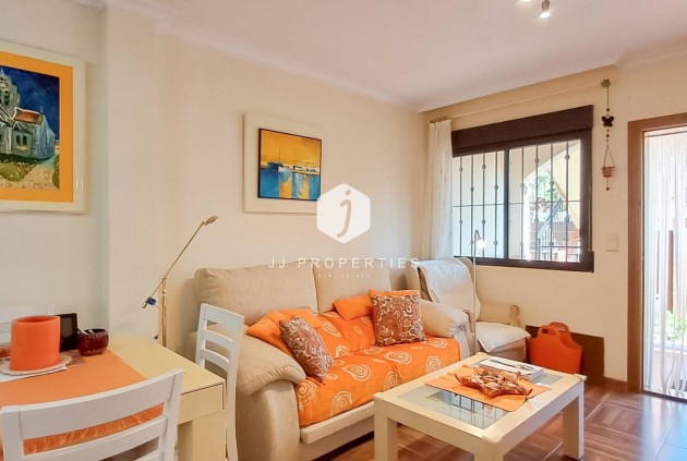 Aus zweiter Hand - Wohnung -
Torrevieja - Parque Acuático - Sector 25