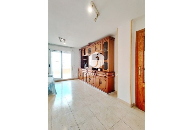 D'occasion - Attique -
Torrevieja - Costa Blanca