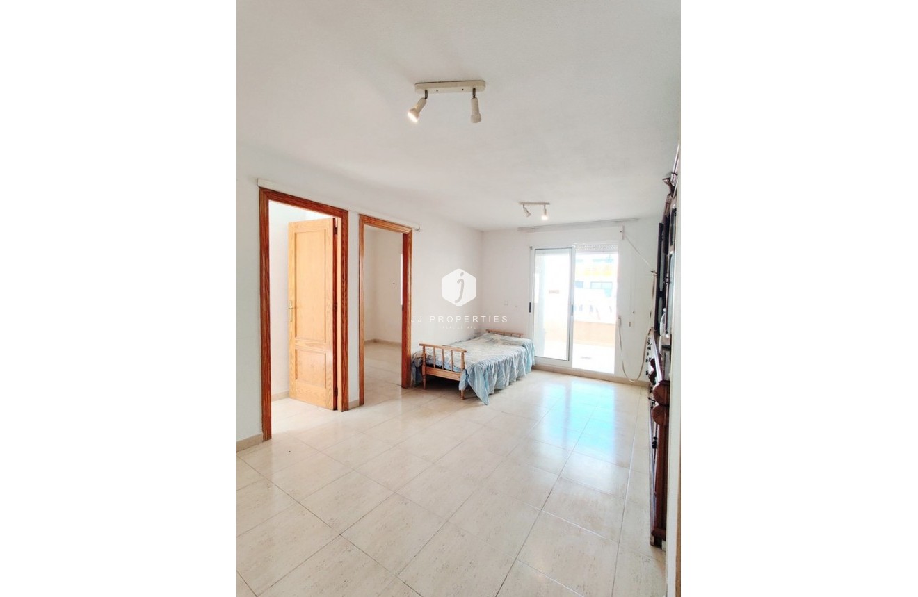 D'occasion - Attique -
Torrevieja - Costa Blanca