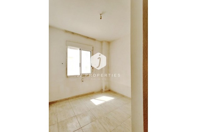 D'occasion - Attique -
Torrevieja - Costa Blanca