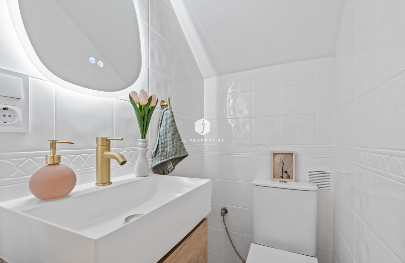 D'occasion - Chalet -
Playa Flamenca - Costa Blanca