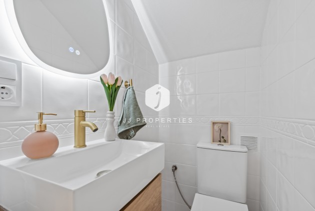 D'occasion - Chalet -
Playa Flamenca - Costa Blanca