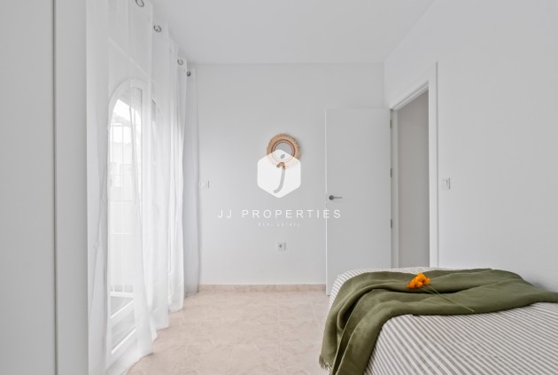 D'occasion - Chalet -
Playa Flamenca - Costa Blanca