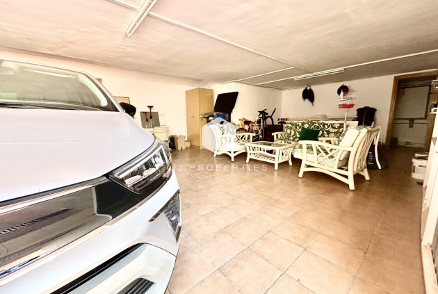 Resale - Villa -
La Mata - Costa Blanca