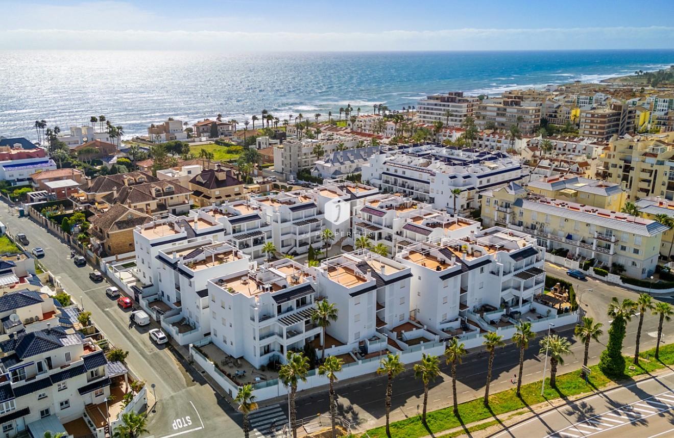 Segunda mano - Apartamento / piso -
Torrevieja - Costa Blanca