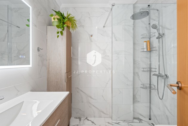 Segunda mano - Apartamento / piso -
Torrevieja - Costa Blanca