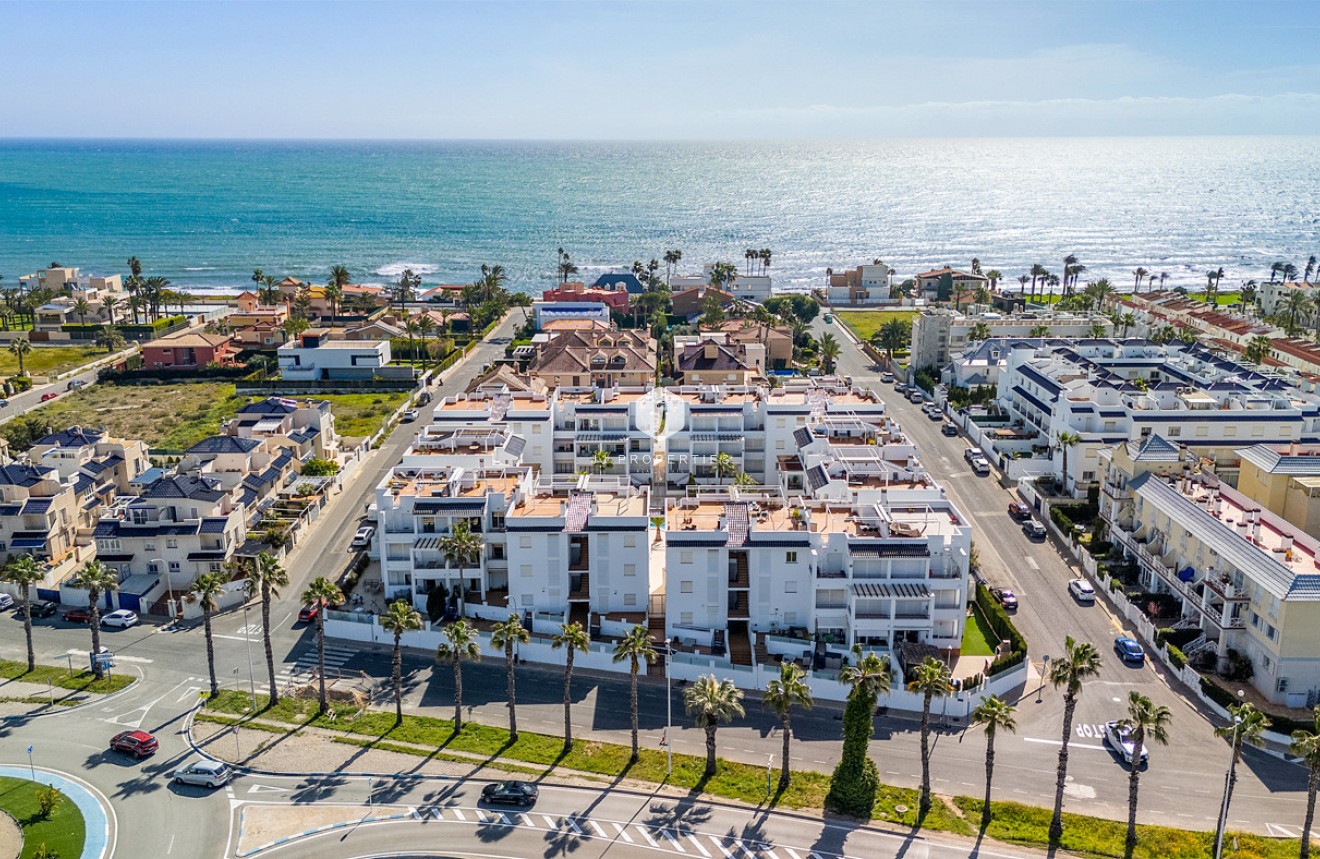 Segunda mano - Apartamento / piso -
Torrevieja - Costa Blanca