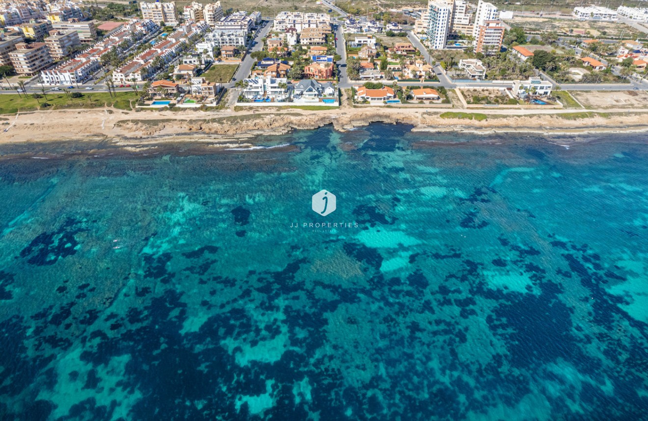 Segunda mano - Apartamento / piso -
Torrevieja - Costa Blanca