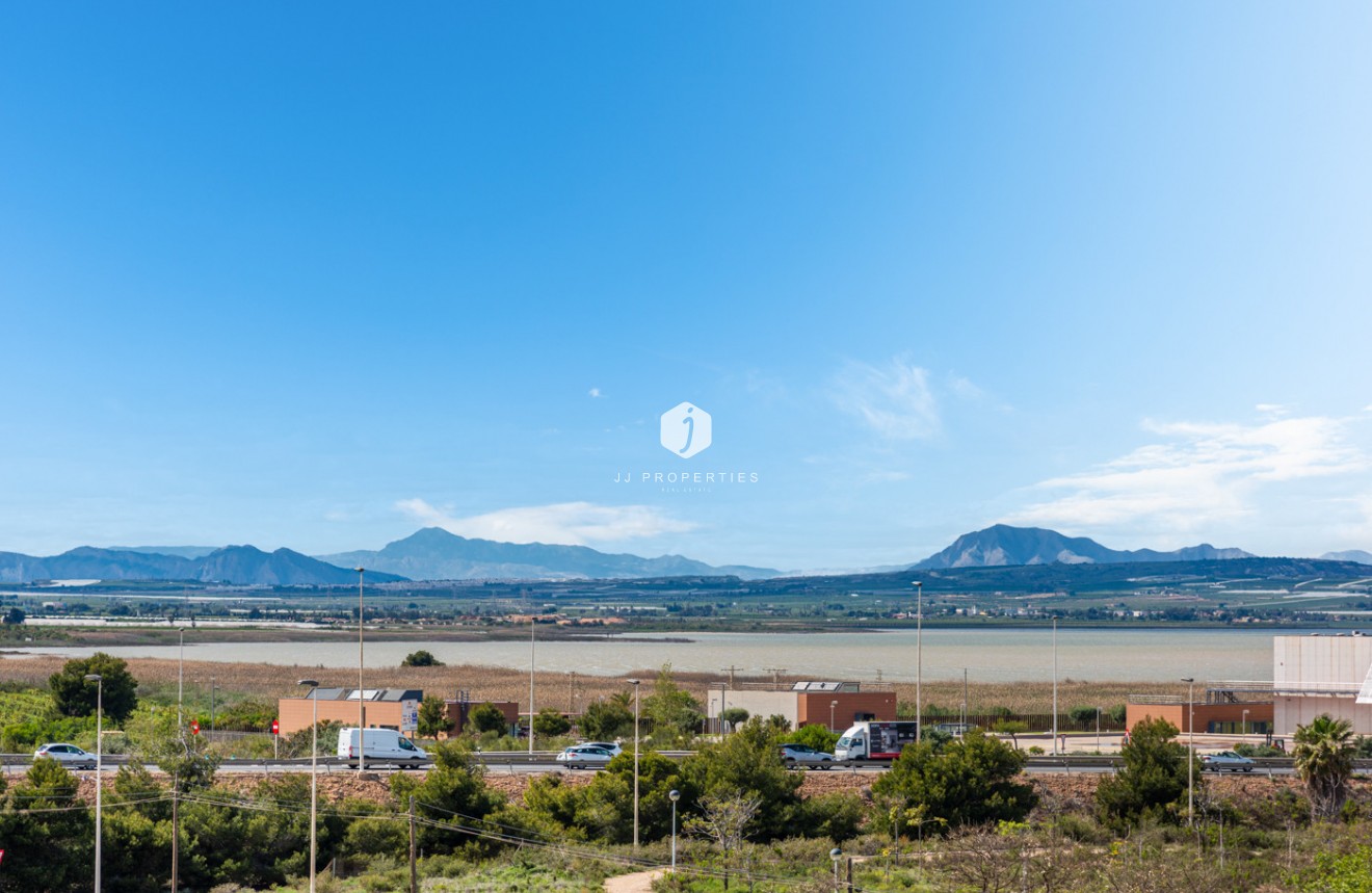 Segunda mano - Apartamento / piso -
Torrevieja - Costa Blanca