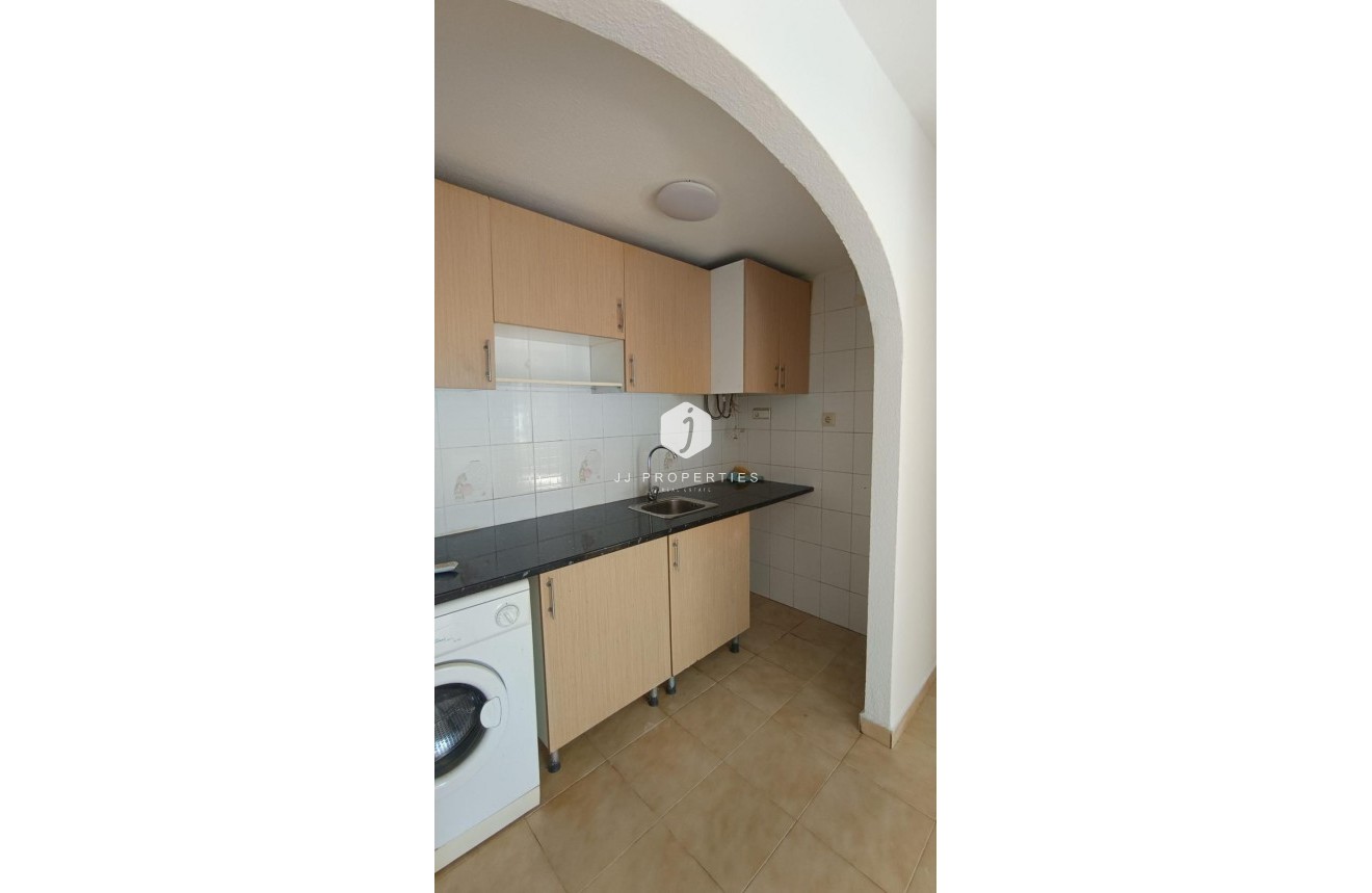 Segunda mano - Chalet -
Torrevieja - Los Balcones