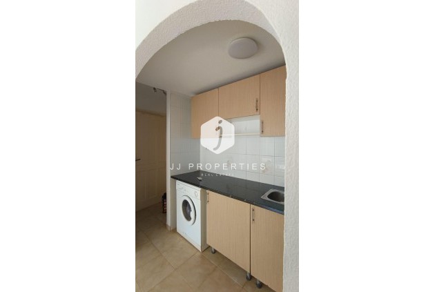 Segunda mano - Chalet -
Torrevieja - Los Balcones